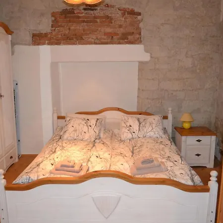 Apartment Vanalinna Korter Kuressaare